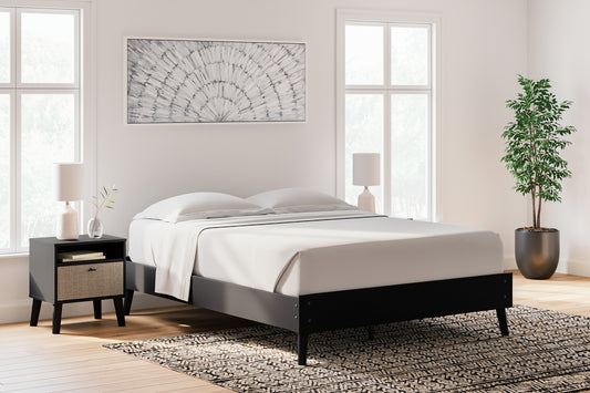 Charlang Queen Platform Bed