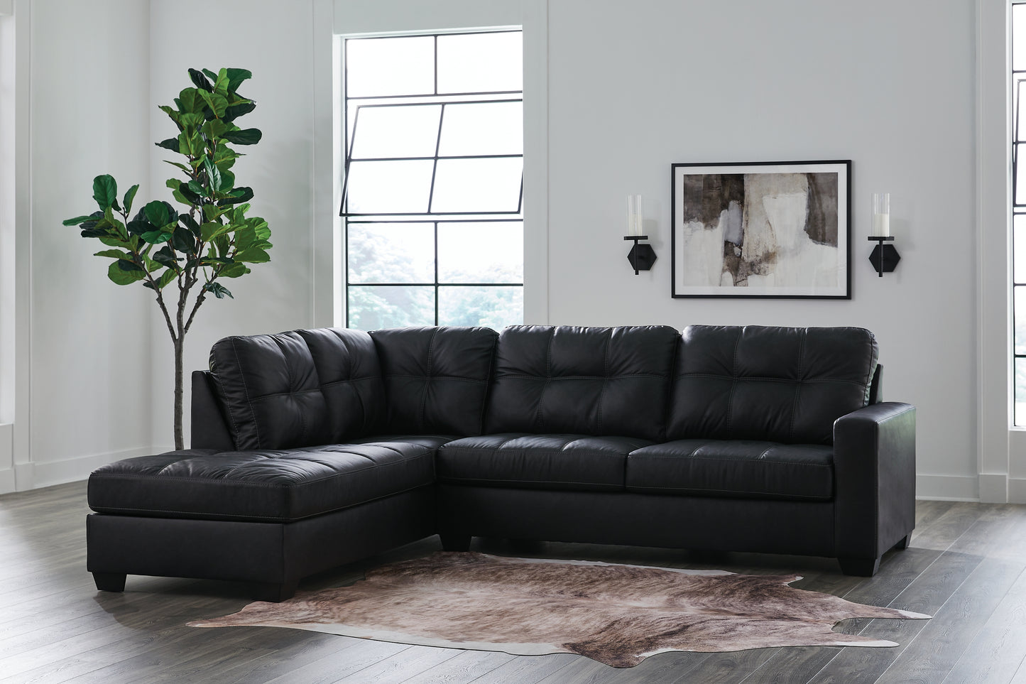 Barlin Mills 2-Piece Sectional with Chaise