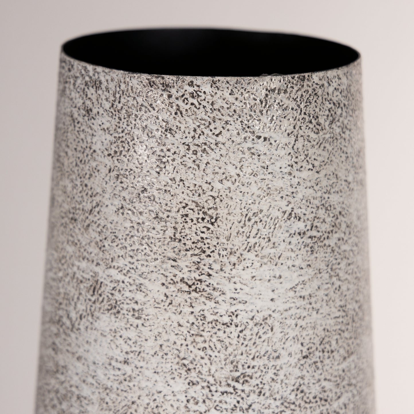 Fynn Vase