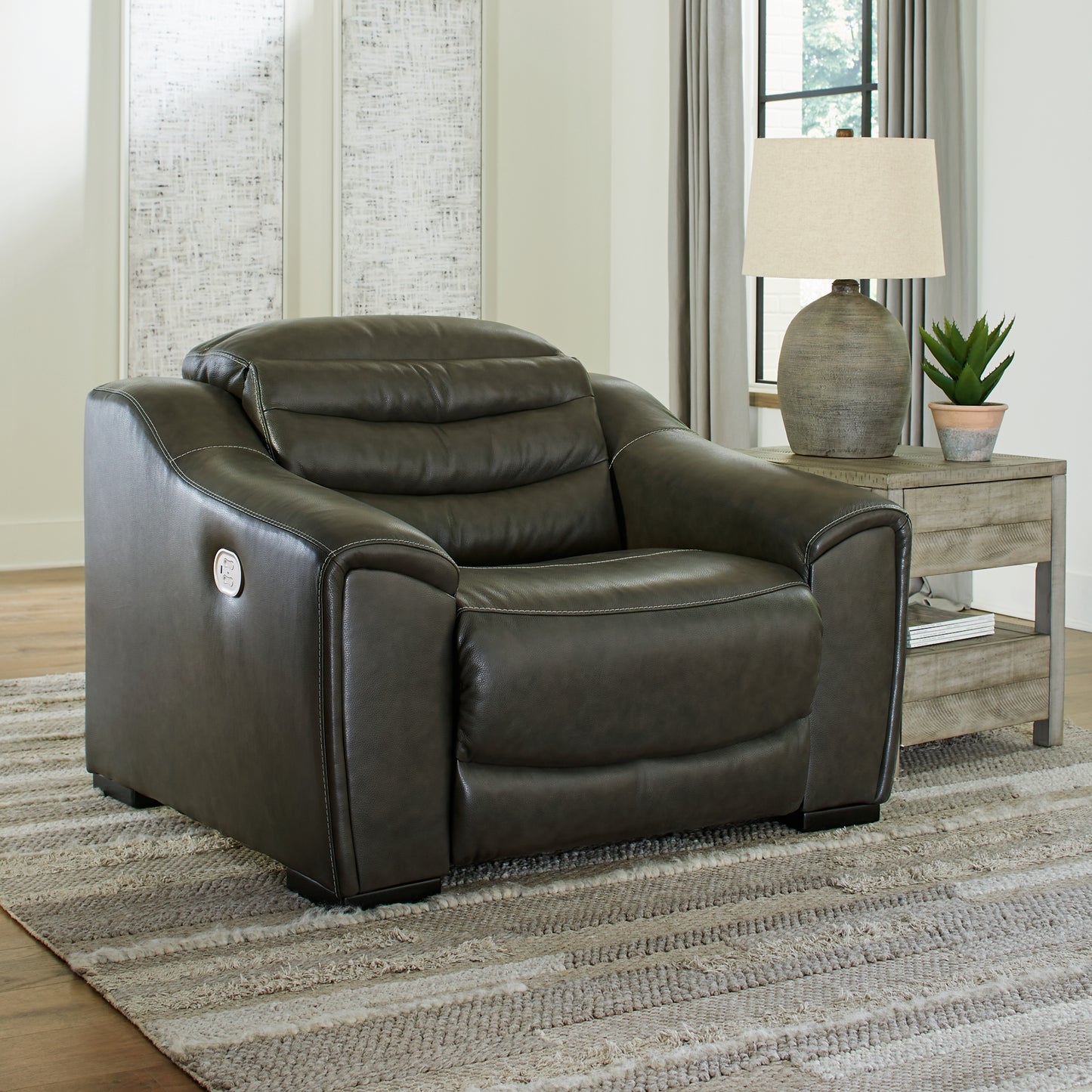 Center Line 3-Piece Sectional with Recliner